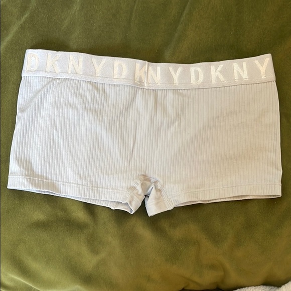 NEW DKNY Briefs Underwear - Picture 4 of 5
